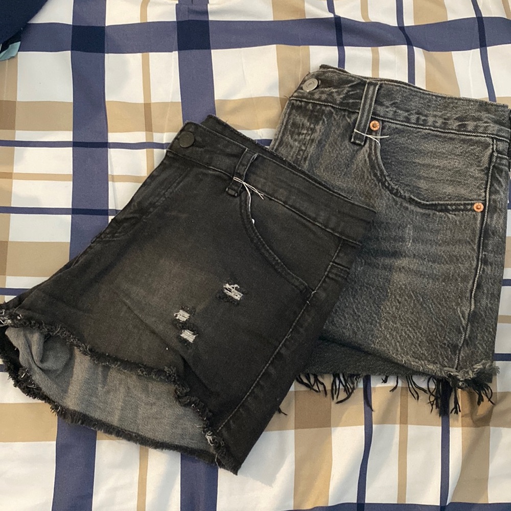 Bundle Lot Of 2 Womens Jeans black Shorts Levis, Klique 29 L